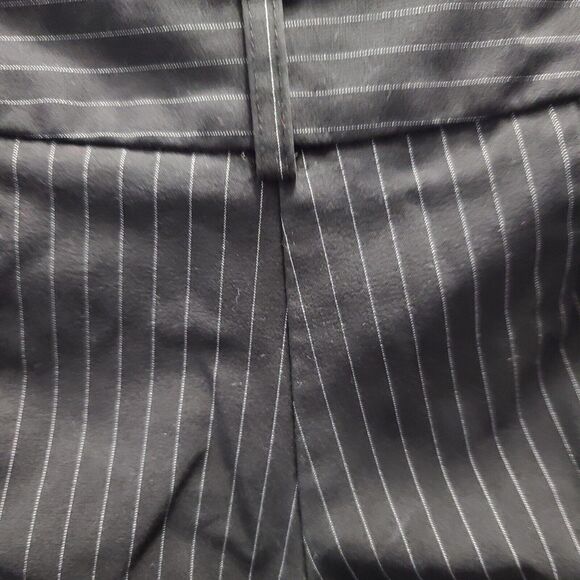 Courtenay Petite Womens Bermuda Shorts Black Size 8P Polyester Blend Stretch - Picture 11 of 11